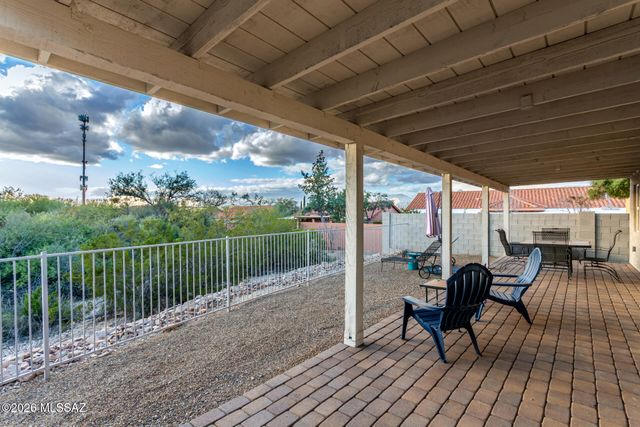 220 S Vozack Lane, Tucson, AZ 85748
