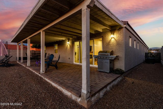 220 S Vozack Lane, Tucson, AZ 85748
