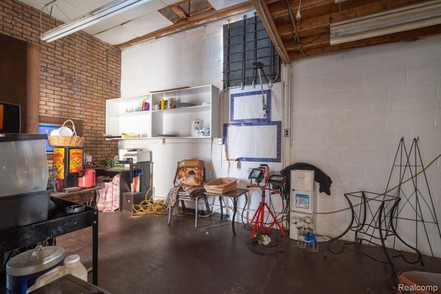 11444 Whittier Street, Detroit, MI 48224