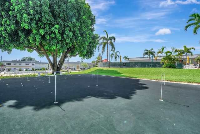 3280 Cynthia Lane 214, Lake Worth Beach, FL 33461