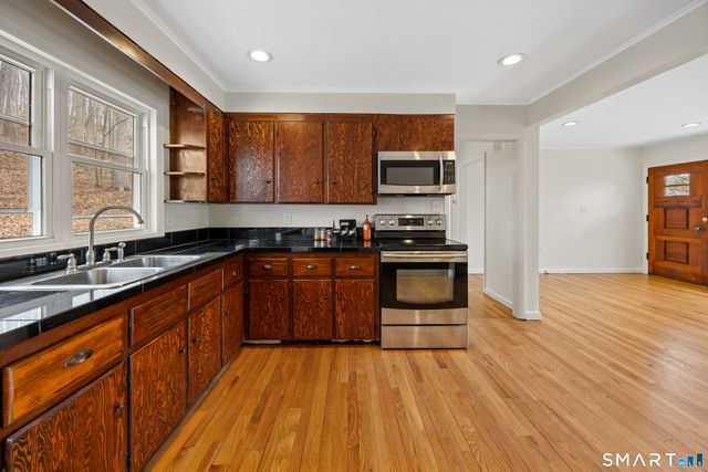 110 Stage Coach Road, Durham, CT 06422