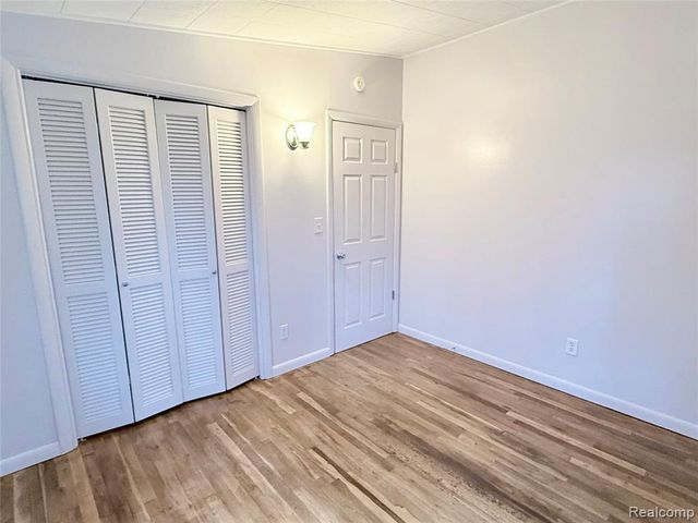 36945 Menton Street, Romulus, MI 48174