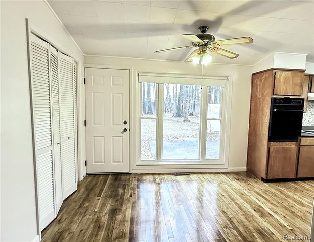 36945 Menton Street, Romulus, MI 48174