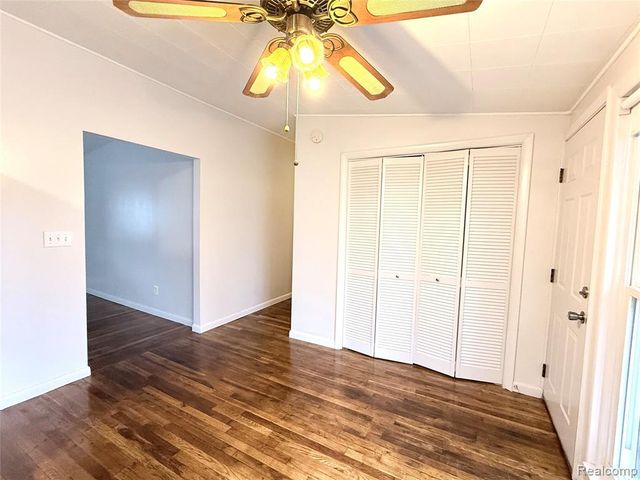 36945 Menton Street, Romulus, MI 48174