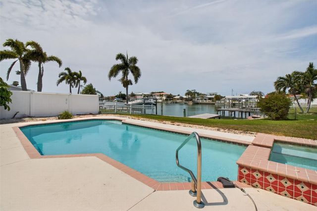 12050 7TH STREET E, Treasure Island, FL 33706
