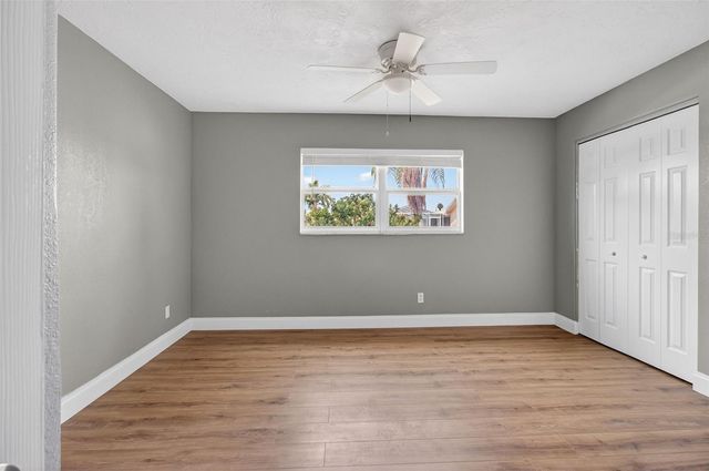 12050 7TH STREET E, Treasure Island, FL 33706