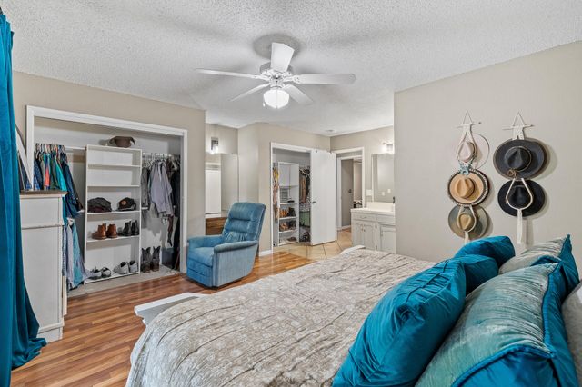 1687 Kaweah Drive, Tulare, CA 93274