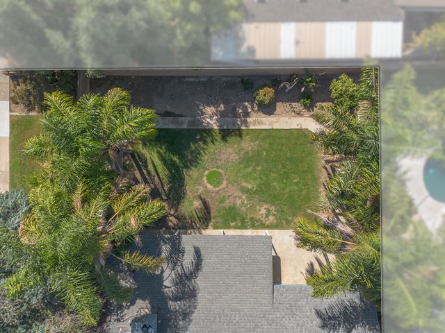 1687 Kaweah Drive, Tulare, CA 93274