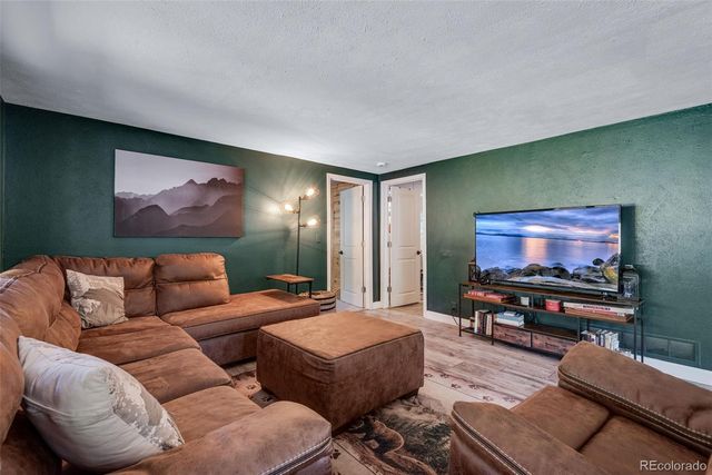 10690 S Deer Creek Road, Littleton, CO 80127