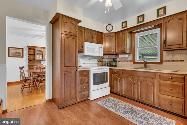 629 GAYLE DR, Linthicum Heights, MD 21090