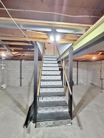 123 W 10th STREET, Kaukauna, WI 54130