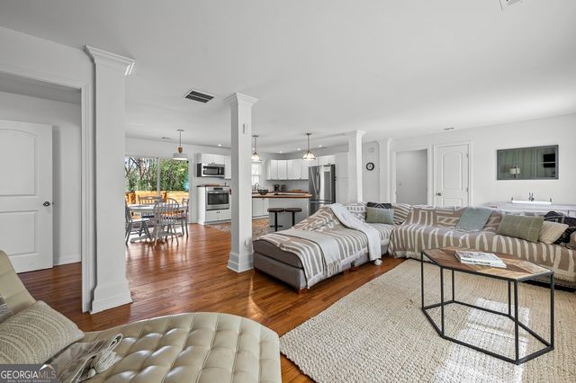 414 Charles Place, Roswell, GA 30075