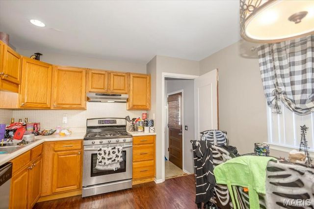 5239 Ville Anita Court, Hazelwood, MO 63042