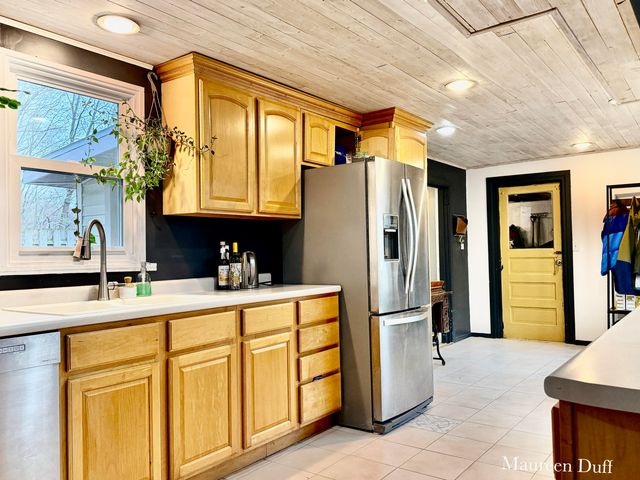 17684 Robbins Road, Grand Haven Twp, MI 49417
