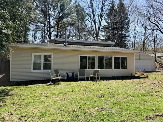 17684 Robbins Road, Grand Haven Twp, MI 49417