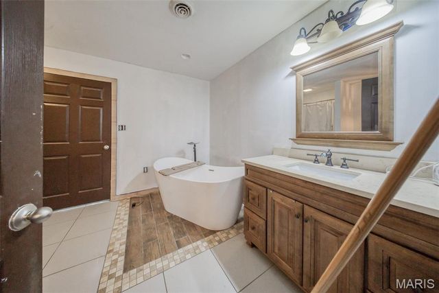 17941 Maries Road 522, Vichy, MO 65580