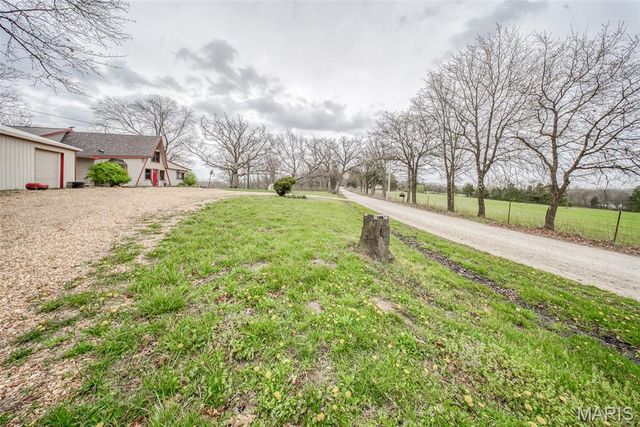 17941 Maries Road 522, Vichy, MO 65580