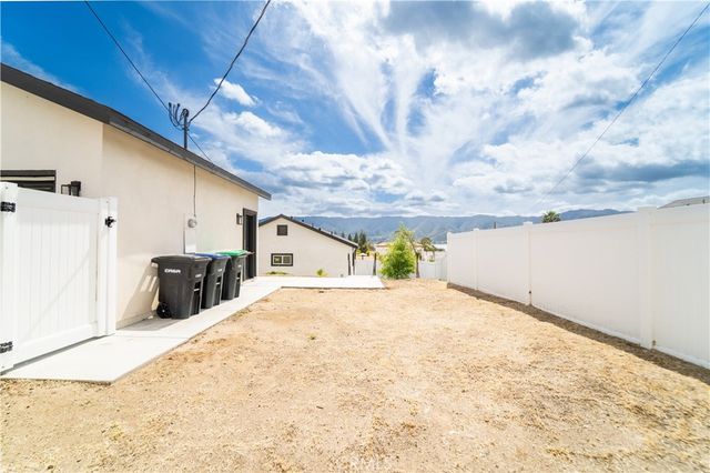 206 Silver, Lake Elsinore, CA 92530