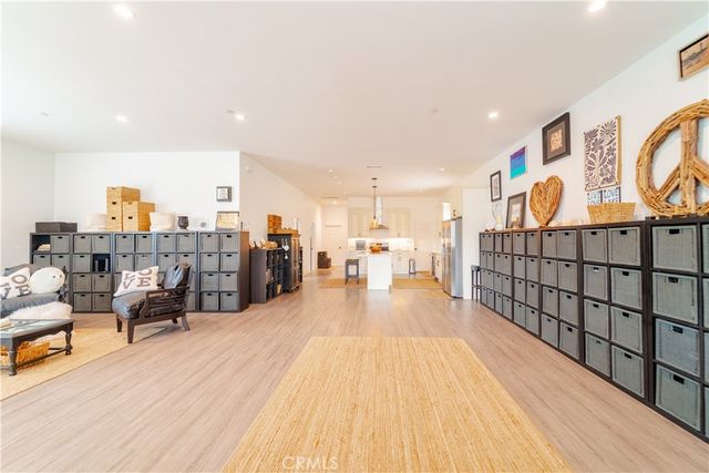 206 Silver, Lake Elsinore, CA 92530
