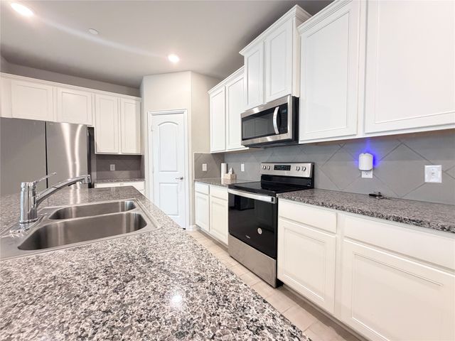 2871 Baneberry Lane, Mesquite, TX 75150