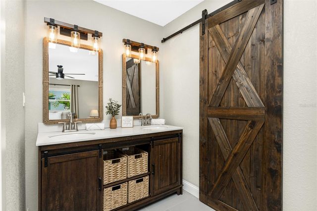 72 OAKLAND HILLS COURT, Rotonda West, FL 33947