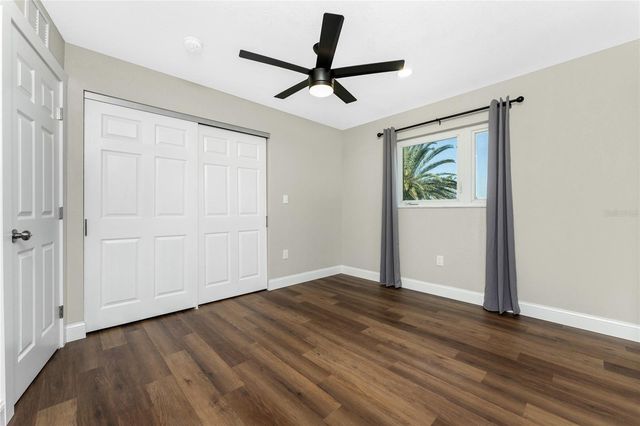 72 OAKLAND HILLS COURT, Rotonda West, FL 33947