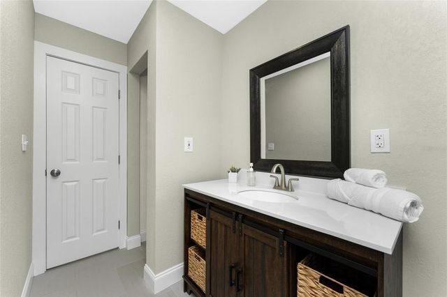 72 OAKLAND HILLS COURT, Rotonda West, FL 33947