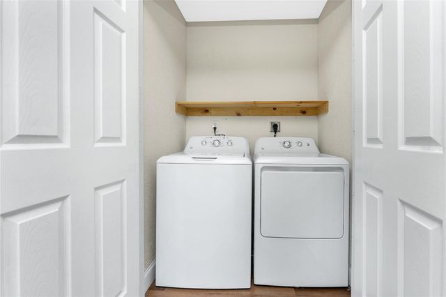 72 OAKLAND HILLS COURT, Rotonda West, FL 33947