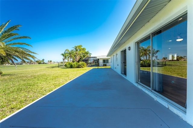 72 OAKLAND HILLS COURT, Rotonda West, FL 33947
