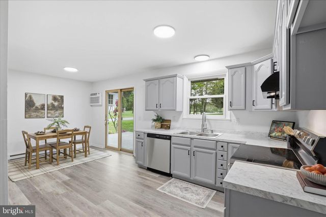 947 HILL ST, Manheim, PA 17545