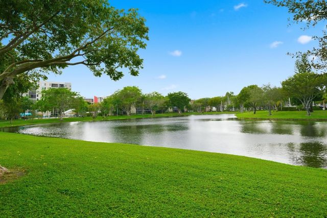 2108 S Cypress Bend Drive 504, Pompano Beach, FL 33069