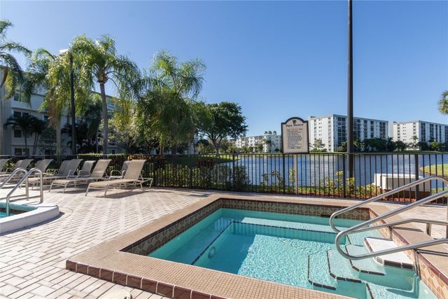 2108 S Cypress Bend Drive 504, Pompano Beach, FL 33069