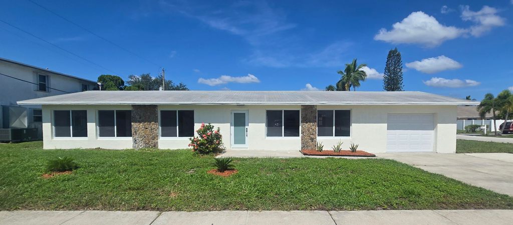 303 SW 33RD Terrace, Deerfield Beach, FL 33442