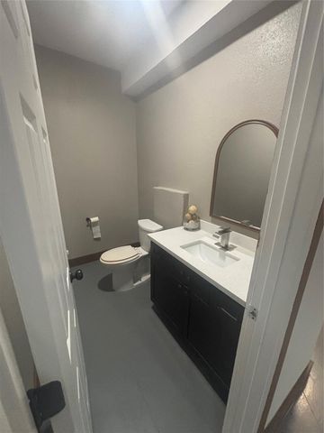 9480 Plum Grove Road, Cleveland, TX 77327
