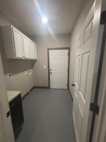 9480 Plum Grove Road, Cleveland, TX 77327