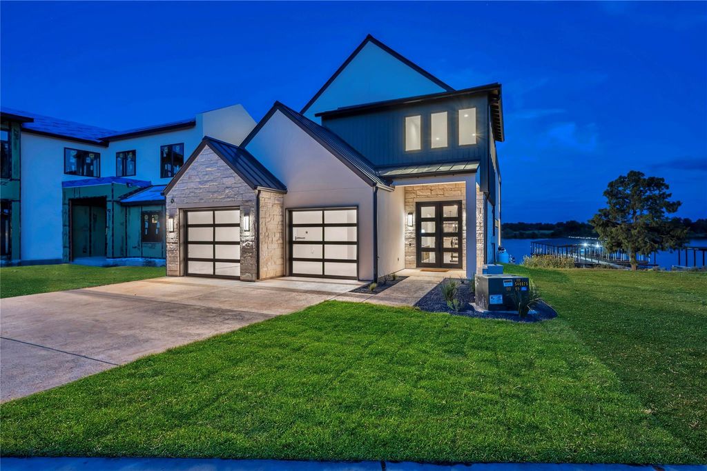 144 Riverfront LN, Kingsland, TX 78639