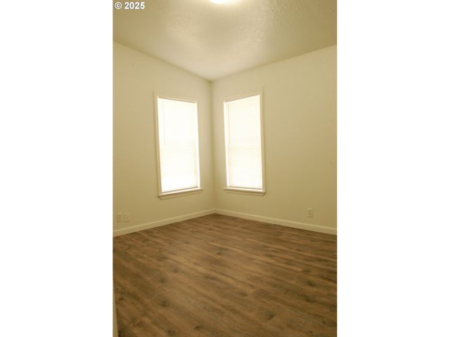 49545 MCKENZIE Hwy, Vida, OR 97488