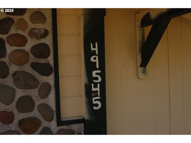 49545 MCKENZIE Hwy, Vida, OR 97488