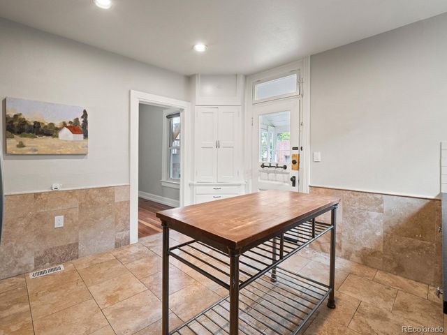 350 S Lincoln Street, Denver, CO 80209
