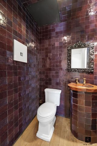 30 Sullivan Street, New York City, NY 10012