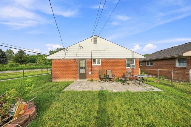 18799 Koester Street, Riverview, MI 48193