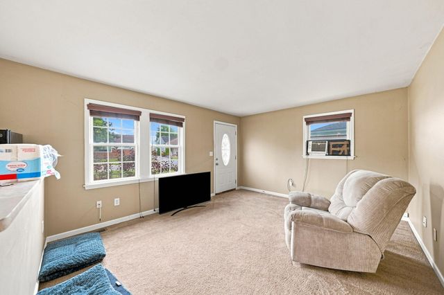 18799 Koester Street, Riverview, MI 48193