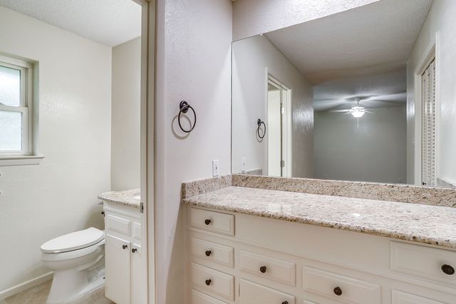 8520 Marys Creek Drive, Benbrook, TX 76116