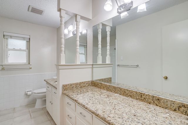 8520 Marys Creek Drive, Benbrook, TX 76116