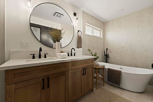 9320 Fortune Lane, La Mesa, CA 91941