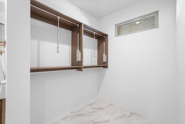 2 Calle Ventoso W, Santa Fe, NM 87506