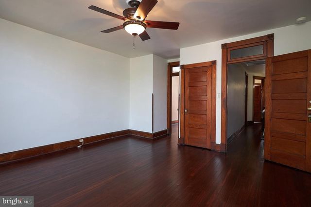 1427 E CAPITOL ST NE, Washington, DC 20003