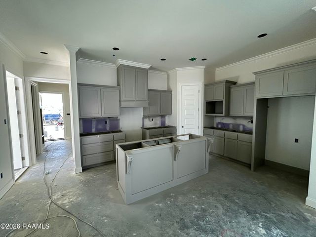 106 Harbourside Drive, Youngsville, LA 70592