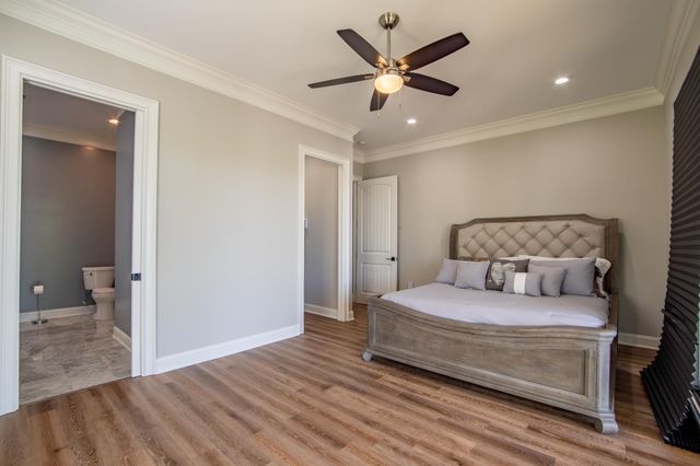 650 W PILLOW ST, Clifton, TN 38425