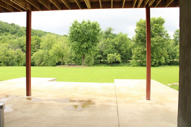 183 Big Buffalo Estates CIR, Linden, TN 37096